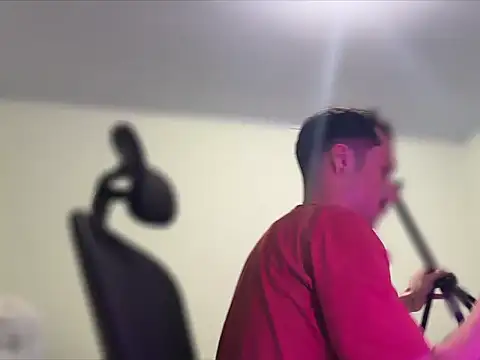 chrisalmeid  online show from 1, 12, 2025