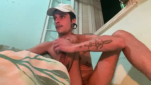 chrisalmeid  online show from 18, 2, 2026