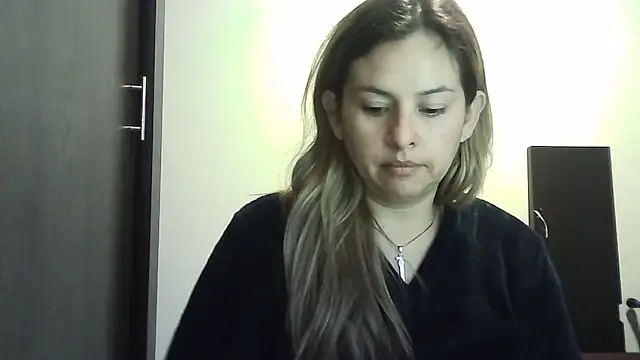 Valery  Rouse  online show from 27, 3, 2026