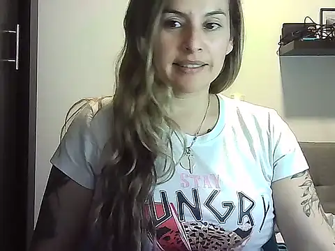 Valery  Rouse  online show from 30, 4, 2026