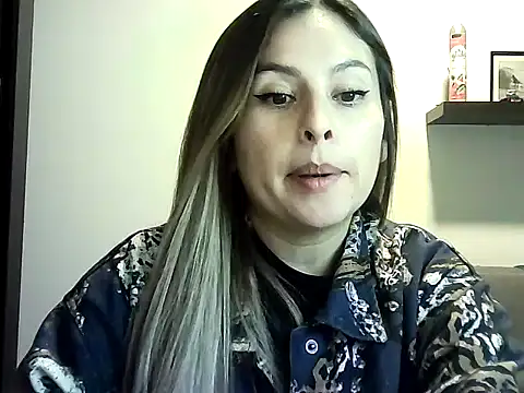 Snapshot of Valery__Rouse_ chatting on 27, 6, 2026 Valery Rouse online show from 27, 6, 2026
