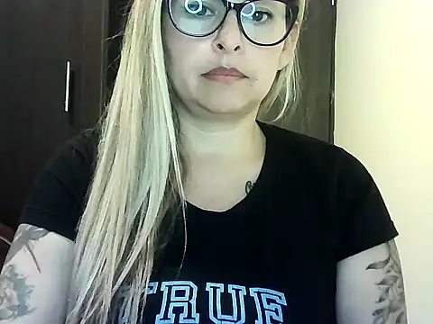 Valery  Rouse  online show from 14, 12, 2025