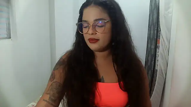 SecretBrunette online show from 28, 4, 2026