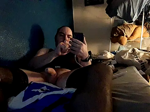 GeilerHSVFAN1989 online show from 4, 12, 2025