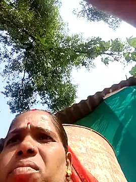 Hot-honi online show from 6, 11, 2025