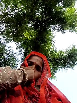 Hot-honi online show from 15, 10, 2025