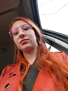 DaddysLittleSlutfox online show from 16, 3, 2026