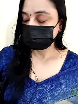 Monica cams online show from 25, 2, 2026