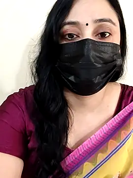 Monica cams online show from 21, 2, 2026