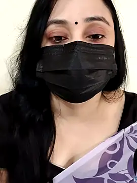 Monica cams online show from 9, 2, 2026