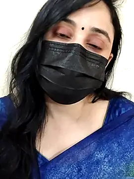 Monica cams online show from 27, 9, 2025