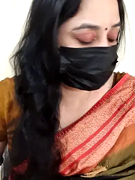 Monica cams online show from 24, 9, 2025