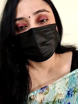 Monica cams online show from 26, 11, 2025