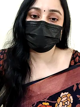 Monica cams online show from 4, 10, 2025