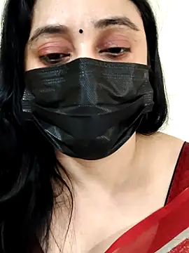 Monica cams online show from 15, 11, 2025