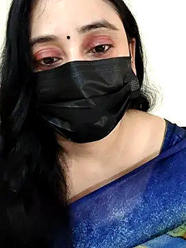 Monica cams online show from 15, 11, 2025