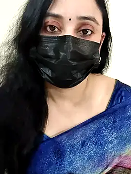 Monica cams online show from 28, 10, 2025