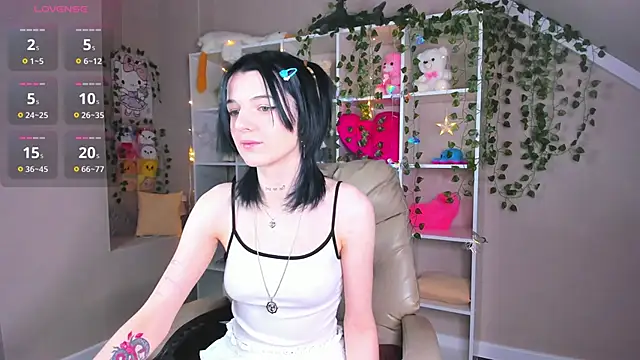 Lynn Martin online show from 30, 11, 2025