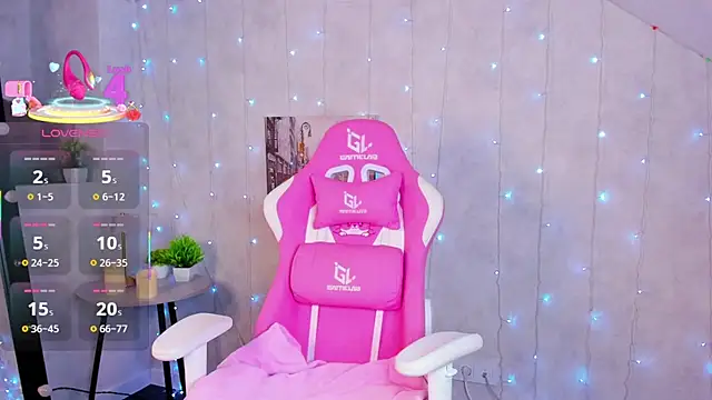 Lynn Martin online show from 23, 10, 2025