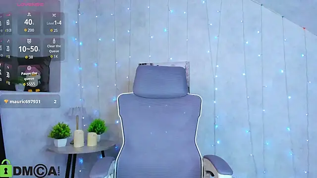 Lynn Martin online show from 12, 2, 2026