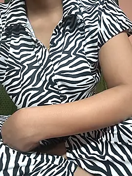 Hott Archana online show from 29, 10, 2025