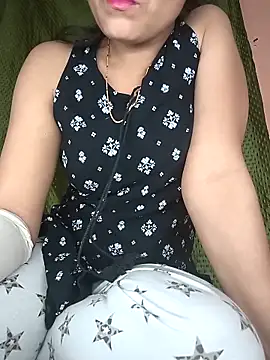 Hott Archana online show from 18, 11, 2025