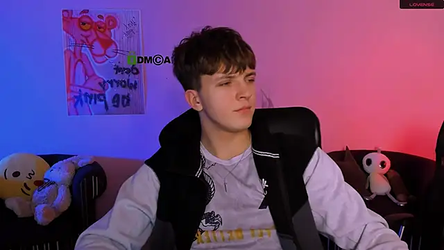 travis wolf  online show from 7, 1, 2026