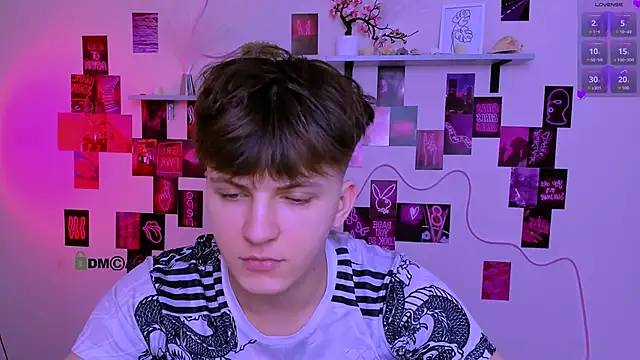 travis wolf  online show from 4, 4, 2026