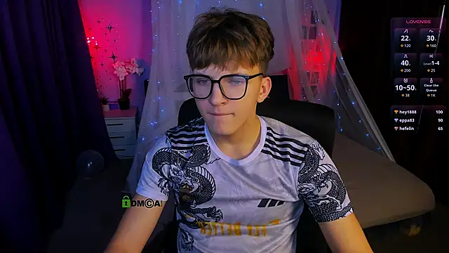 travis wolf  online show from 6, 11, 2025