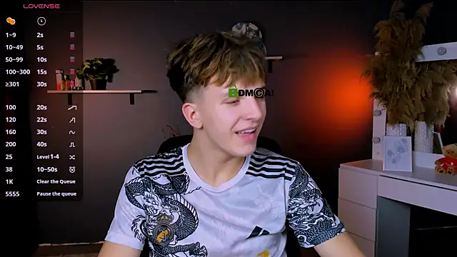 travis wolf  online show from 8, 10, 2025