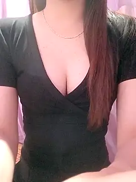 CherryBeii online show from 5, 5, 2026