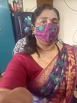 Snapshot of Tamil_Kavitha10 chatting on 18, 1, 2026 Tamil Kavitha10 online show from 18, 1, 2026