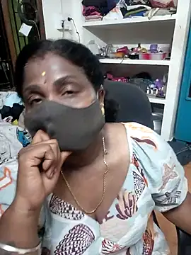 Snapshot of Tamil_Kavitha10 chatting on 13, 7, 2026 Tamil Kavitha10 online show from 13, 7, 2026
