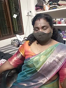Snapshot of Tamil_Kavitha10 chatting on 15, 7, 2026 Tamil Kavitha10 online show from 15, 7, 2026