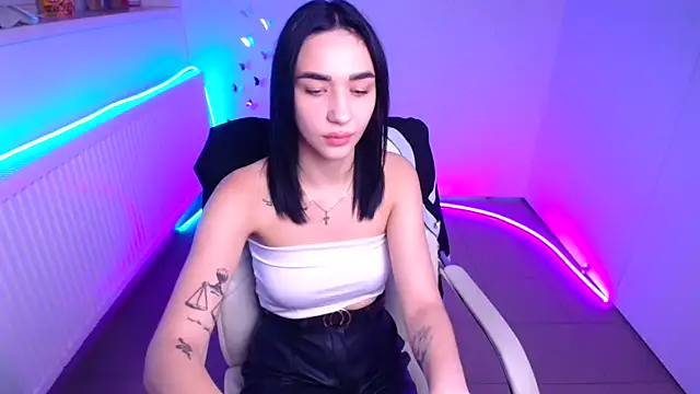 Bella Night4 online show from 13, 10, 2025