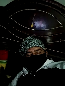 Snapshot of Manjit009 chatting on 5, 12, 2025 Manjit009 online show from 5, 12, 2025