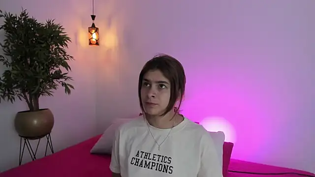 kaylajhonnes6 online show from 28, 9, 2025