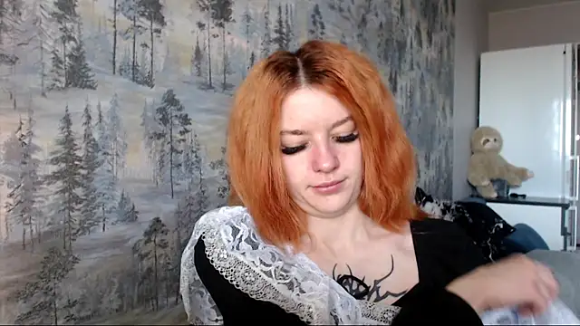   Elina   online show from 26, 9, 2025