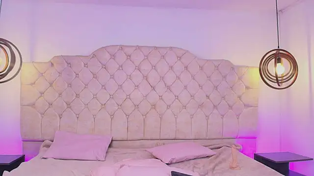 Snapshot of Sweet_1Angel chatting on 2, 3, 2026 Sweet 1Angel online show from 2, 3, 2026