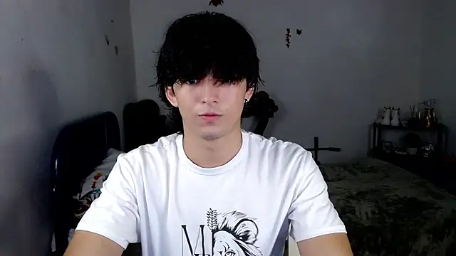 Snapshot of big_lunatic chatting on 28, 10, 2025 big lunatic online show from 28, 10, 2025