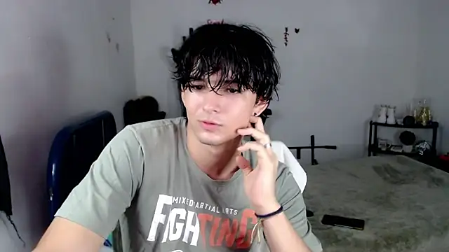 Snapshot of big_lunatic chatting on 22, 10, 2025 big lunatic online show from 22, 10, 2025