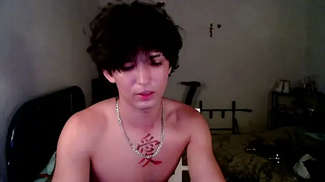 Snapshot of big_lunatic chatting on 8, 11, 2025 big lunatic online show from 8, 11, 2025