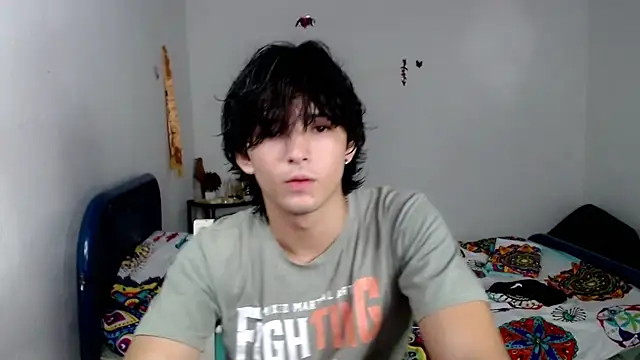 Snapshot of big_lunatic chatting on 13, 11, 2025 big lunatic online show from 13, 11, 2025