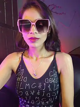 royeoy22 online show from 7, 5, 2026