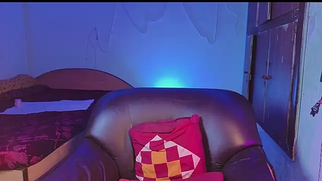 royeoy22 online show from 4, 2, 2026