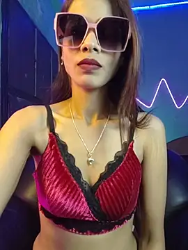 royeoy22 online show from 7, 4, 2026