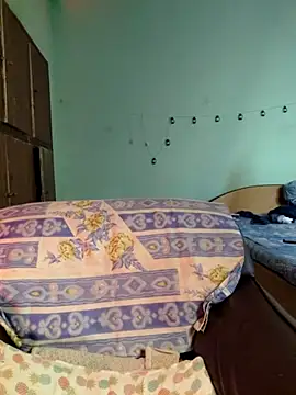 royeoy22 online show from 15, 10, 2025