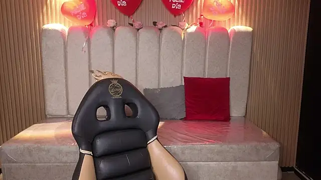 Snapshot of _Mia_Evans_1 chatting on 17, 2, 2026 Mia Evans 1 online show from 17, 2, 2026