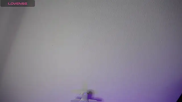 Snapshot of _Charlotte_Collins_ chatting on 15, 6, 2026 Charlotte Collins online show from 15, 6, 2026