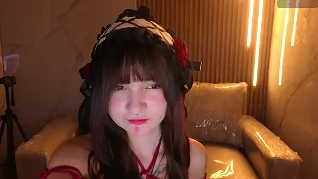  Charlotte Collins  online show from 2, 12, 2025